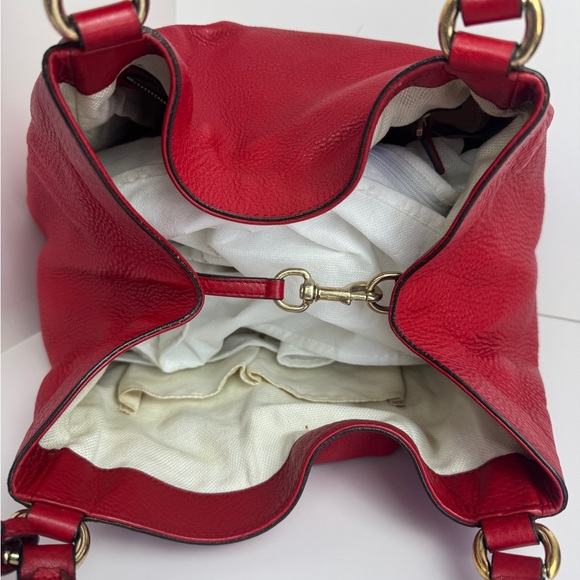 Gucci Red Soho Pebbled Leather Hobo with Tassel - Picture 11 of 15